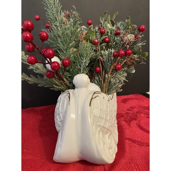 Palm Tree Company Sleigh: Christmas Holiday Décor Ivory White Gold Leaf‎ Trim - Picture 3 of 16